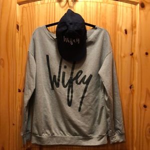 Wifey Big Shirt and Hat - Medium - $16